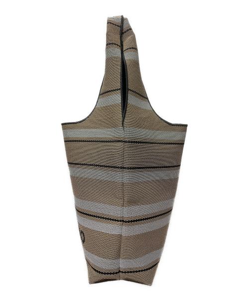 Ferragamo（フェラガモ）FERRAGAMO (フェラガモ) ジャガード トートバッグ ブラウン×ブラックの古着・服飾アイテム