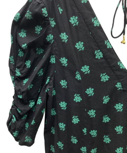 ne quittez pas（ヌキテパ）ne quittez pas (ヌキテパ) Cotton Dobby Stripe Flower Print Dress コットン ドビーストライプ フラワープリント ドレス ワンピース ブラック×グリーン サイズ:Freeの古着・服飾アイテム