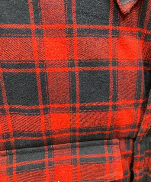 MONCLER（モンクレール）MONCLER (モンクレール) FRAGMENT DESIGN (フラグメントデザイン) チェックダウンシャツジャケット レッド サイズ:1の古着・服飾アイテム