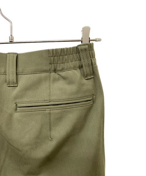 1piu1uguale3（ウノピュウノウグァーレトレ）1piu1uguale3 (ウノピュウノウグァーレトレ) イージースラックスパンツ グリーン サイズ:SIZE 4の古着・服飾アイテム