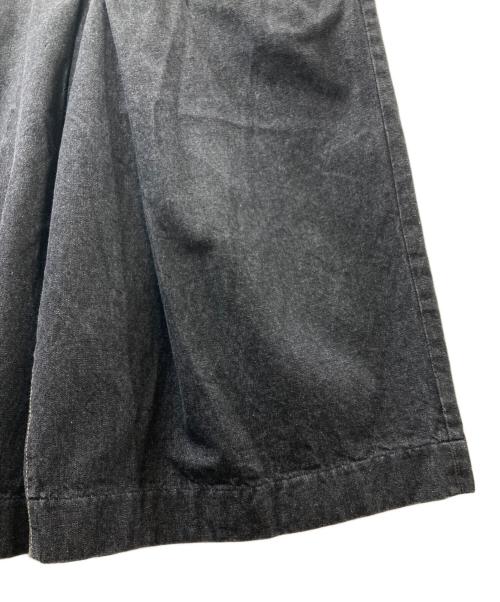 GANRYU（ガンリュウ）GANRYU (ガンリュウ) クロップドデニムプリーツパンツ ブラック サイズ:Sの古着・服飾アイテム