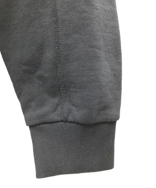 MONCLER（モンクレール）MONCLER (モンクレール) 23AW FELPA GIROCOLLO フロッキーロゴ スウェット ブラック サイズ:Lの古着・服飾アイテム