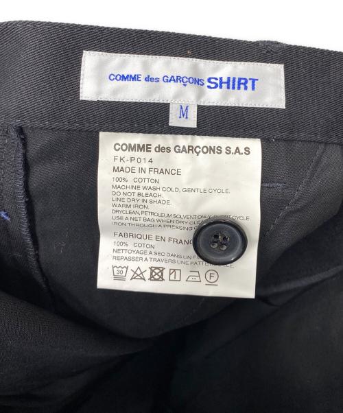 COMME des GARCONS SHIRT（コムデギャルソンシャツ）COMME des GARCONS SHIRT (コムデギャルソンシャツ) テーパードコットンパンツ FK-P014 ブラック サイズ:Mの古着・服飾アイテム