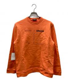 RAF SIMONS（ラフシモンズ）の古着「Regular round neck sweater Drugs スウェット」｜オレンジ