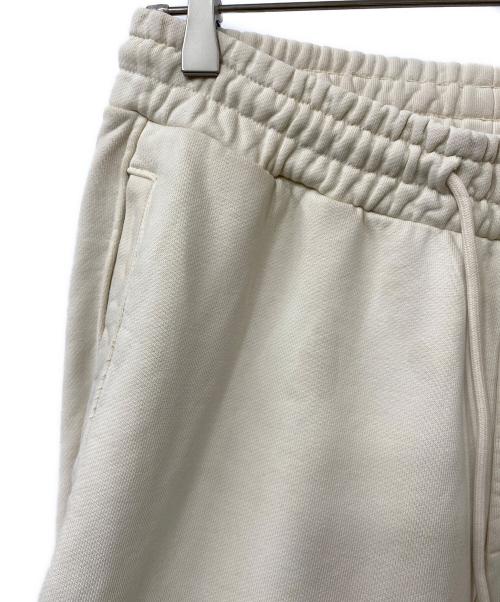 KITH（キス）KITH (キス) スウェットパンツ ベージュ サイズ:SIZE Sの古着・服飾アイテム