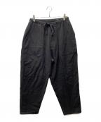 COMOLIコモリ）の古着「コットンネル テーパードパンツ」｜ブラック