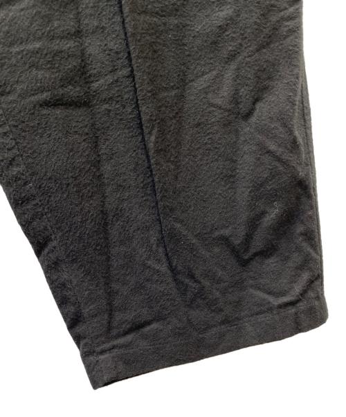COMOLI（コモリ）COMOLI (コモリ) コットンネル テーパードパンツ ブラック サイズ:2の古着・服飾アイテム