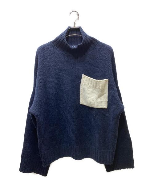 J.W.ANDERSON（ジェイダブリューアンダーソン）J.W.ANDERSON (ジェイダブリューアンダーソン) パッチポケット ファンネルネックニット ネイビー サイズ:Mの古着・服飾アイテム