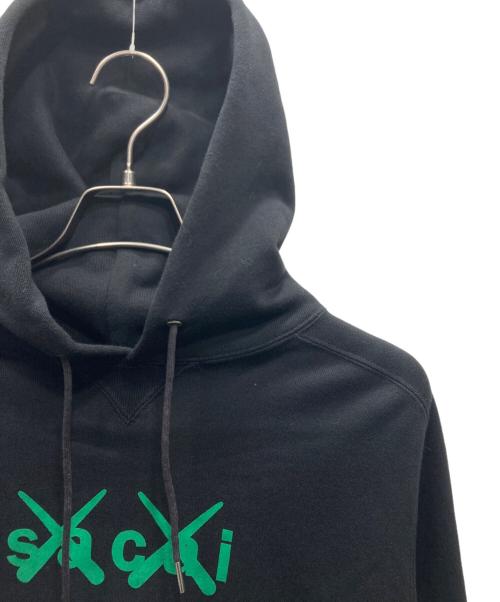 sacai（サカイ）sacai (サカイ) KAWS (カウズ) Flock Print Hoodie プルオーバーパーカー ブラック サイズ:4の古着・服飾アイテム