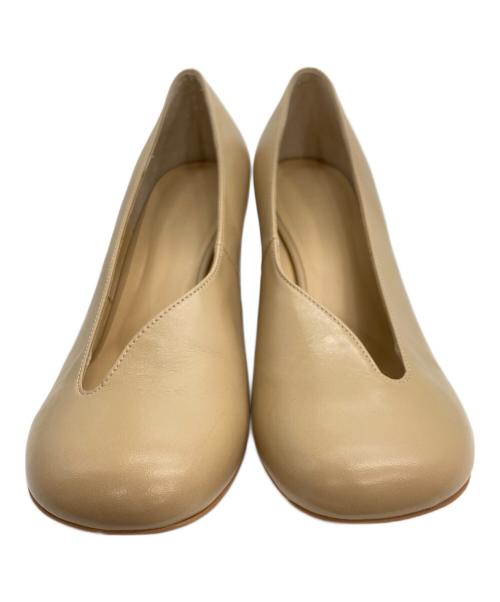 CLANE（クラネ）CLANE (クラネ) HEP ROUND CUT PUMPS  パンプス ベージュ サイズ:SIZE 38の古着・服飾アイテム