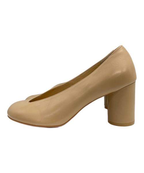 CLANE（クラネ）CLANE (クラネ) HEP ROUND CUT PUMPS  パンプス ベージュ サイズ:SIZE 38の古着・服飾アイテム
