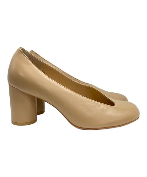 CLANE（クラネ）CLANE (クラネ) HEP ROUND CUT PUMPS  パンプス ベージュ サイズ:SIZE 38の古着・服飾アイテム