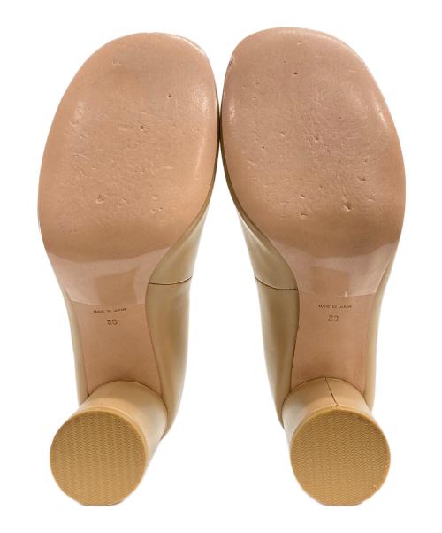CLANE（クラネ）CLANE (クラネ) HEP ROUND CUT PUMPS  パンプス ベージュ サイズ:SIZE 38の古着・服飾アイテム