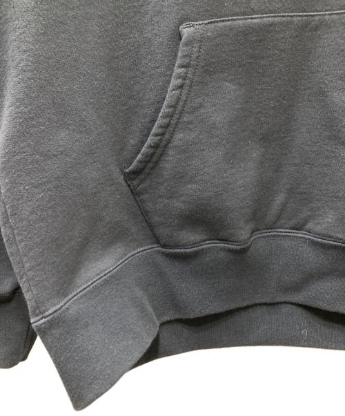 SUPREME（シュプリーム）SUPREME (シュプリーム) Pharaoh Studded Hooded Sweatshirt/プルオーバーパーカー ブラック サイズ:Lの古着・服飾アイテム