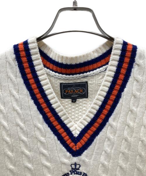 PALACE（パレス）PALACE (パレス) BEAMS PLUS (ビームスプラス) 24AW 別注 CABLE VEST ホワイト サイズ:Ｍの古着・服飾アイテム