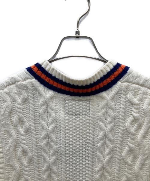 PALACE（パレス）PALACE (パレス) BEAMS PLUS (ビームスプラス) 24AW 別注 CABLE VEST ホワイト サイズ:Ｍの古着・服飾アイテム