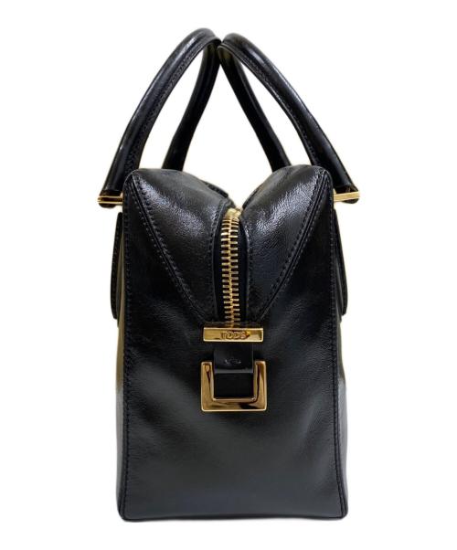 TOD'S（トッズ）TOD'S (トッズ) D-STYLING BAULETTO PICCOLO ハンドバッグ ブラックの古着・服飾アイテム