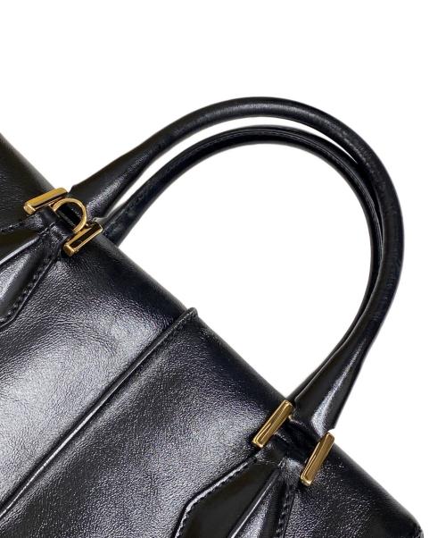 TOD'S（トッズ）TOD'S (トッズ) D-STYLING BAULETTO PICCOLO ハンドバッグ ブラックの古着・服飾アイテム