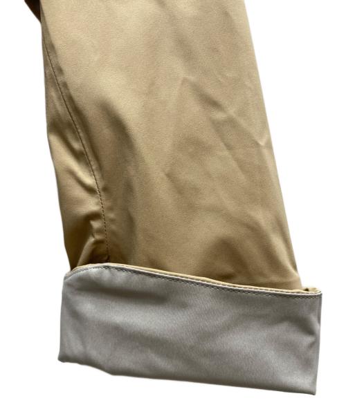 DESCENTE（デサント）DESCENTE (デサント) HARDSHELLJACKET/ハードシェルジャケット ベージュ サイズ:Ｍの古着・服飾アイテム