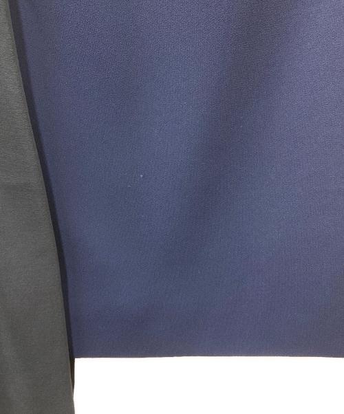 Maison Margiela 1（メゾンマルジェラ 1）Maison Margiela 1 (メゾンマルジェラ 1) Asymmetrical Silk Knee-Length Skirt アシンメトリースカート ネイビー×ブラック サイズ:38の古着・服飾アイテム