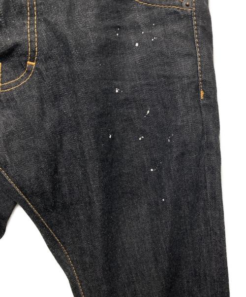 DSQUARED2（ディースクエアード）DSQUARED2 (ディースクエアード) ペイントスキニーデニムパンツ ブラック サイズ:SIZE 42の古着・服飾アイテム