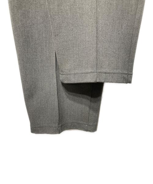 AOURE（アウール）AOURE (アウール) LINATE PANTS グレー サイズ:Ｍの古着・服飾アイテム