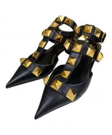 VALENTINO（ヴァレンティノ）の古着「ガラヴァーニ ローマンスタッズ パンプス」｜ブラック×ゴールド