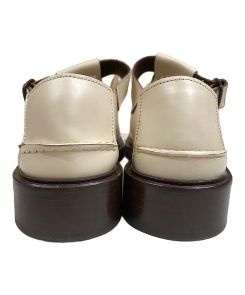 HEREU（ヘリュー）HEREU (ヘリュー) グルカサンダル アイボリー サイズ:38の古着・服飾アイテム