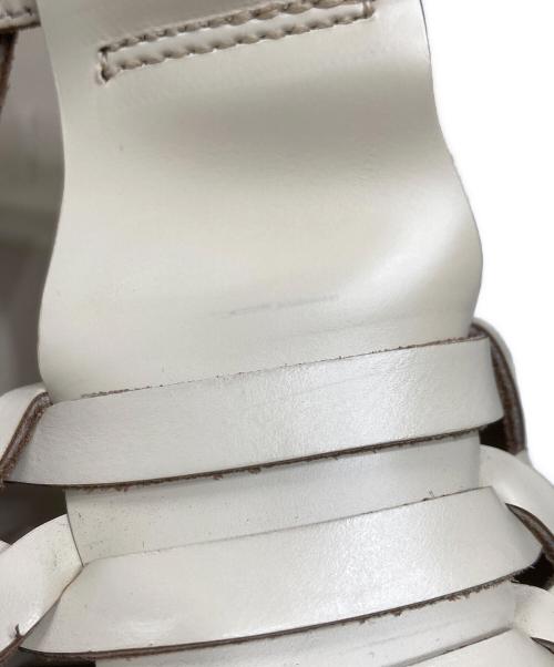 HEREU（ヘリュー）HEREU (ヘリュー) グルカサンダル アイボリー サイズ:38の古着・服飾アイテム