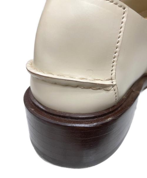 HEREU（ヘリュー）HEREU (ヘリュー) グルカサンダル アイボリー サイズ:38の古着・服飾アイテム