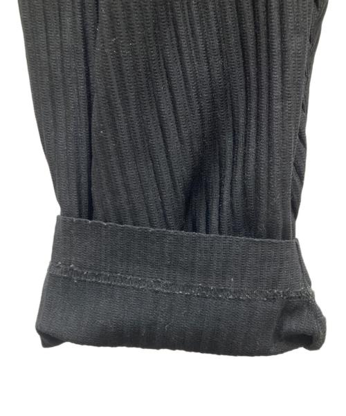 HOMME PLISSE ISSEY MIYAKE（オム プリッセ イッセイ ミヤケ）HOMME PLISSE ISSEY MIYAKE (オム プリッセ イッセイ ミヤケ) プリーツパンツ ブラック サイズ:2の古着・服飾アイテム