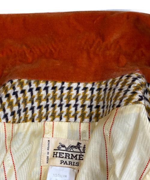 HERMES（エルメス）HERMES (エルメス) カシミヤブレンド ウール セットアップスーツ カーキ×オレンジ サイズ:40の古着・服飾アイテム