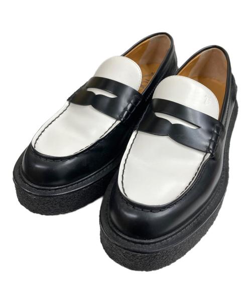 TOD'S（トッズ）TOD'S (トッズ) ラバーソール バイカラー コインローファー ブラック×ホワイト サイズ:SIZE 38の古着・服飾アイテム