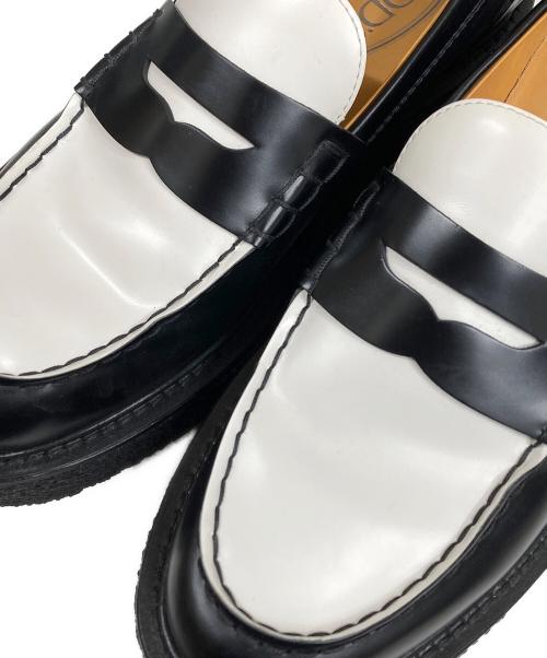 TOD'S（トッズ）TOD'S (トッズ) ラバーソール バイカラー コインローファー ブラック×ホワイト サイズ:SIZE 38の古着・服飾アイテム