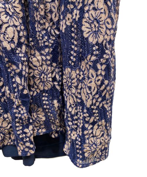 Kaene（カエン）Kaene (カエン) 配色レースエプロンワンピース ベージュ×ネイビー サイズ:SIZE 38の古着・服飾アイテム