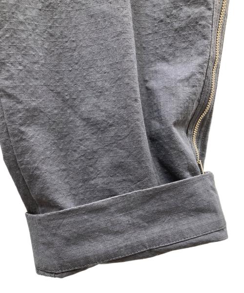 UNDERCOVER（アンダーカバー）UNDERCOVER (アンダーカバー) ジップディテール パンツ グレー サイズ:SIZE 3の古着・服飾アイテム