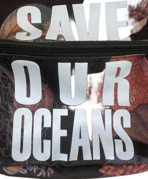 Vivienne Westwood（ヴィヴィアンウエストウッド）Vivienne Westwood (ヴィヴィアンウエストウッド) EASTPAK (イーストパック) メッセンジャーバッグ ブラック×レッドの古着・服飾アイテム