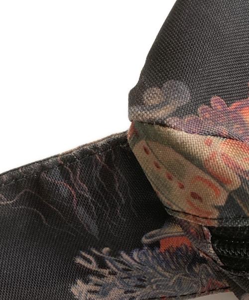 Vivienne Westwood（ヴィヴィアンウエストウッド）Vivienne Westwood (ヴィヴィアンウエストウッド) EASTPAK (イーストパック) メッセンジャーバッグ ブラック×レッドの古着・服飾アイテム