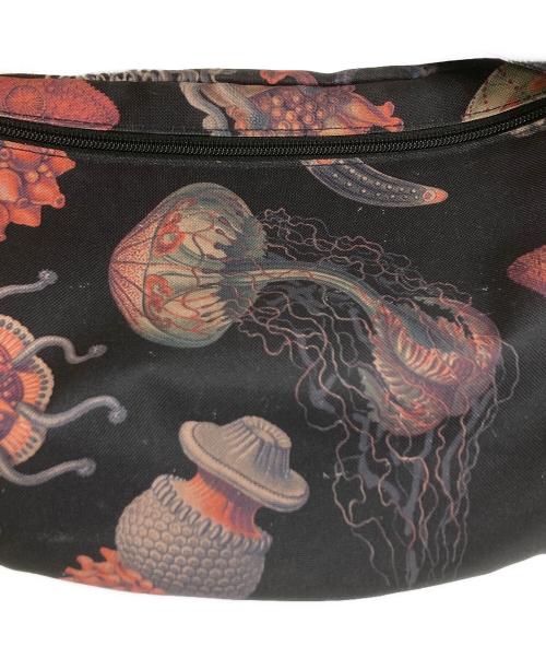 Vivienne Westwood（ヴィヴィアンウエストウッド）Vivienne Westwood (ヴィヴィアンウエストウッド) EASTPAK (イーストパック) メッセンジャーバッグ ブラック×レッドの古着・服飾アイテム