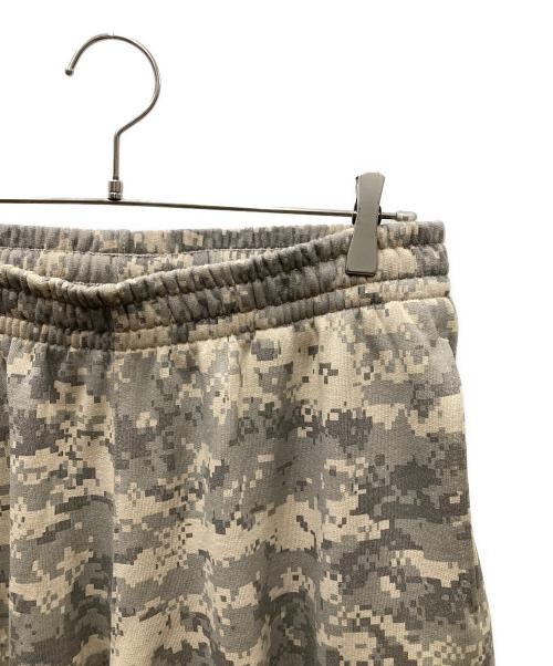 SUPREME（シュプリーム）SUPREME (シュプリーム) Small Box Cargo Sweatpant/スモールボックスカーゴスウェットパンツ カーキ サイズ:Mの古着・服飾アイテム