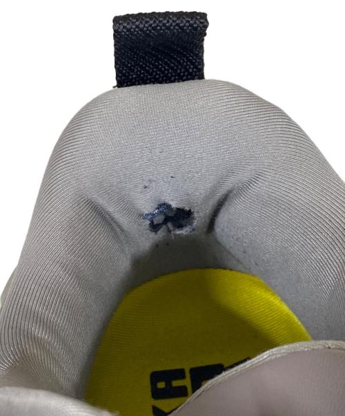 Onitsuka Tiger（オニツカタイガー）Onitsuka Tiger (オニツカタイガー) DENTIGRE PUFF/ローカットスニーカー グレー サイズ:SIZE 26.5cmの古着・服飾アイテム