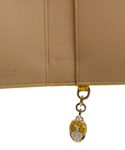 BVLGARI（ブルガリ）BVLGARI (ブルガリ) Serpenti Card Case/ セルペンティ フォーエバー カードフォルダー イエローの古着・服飾アイテム