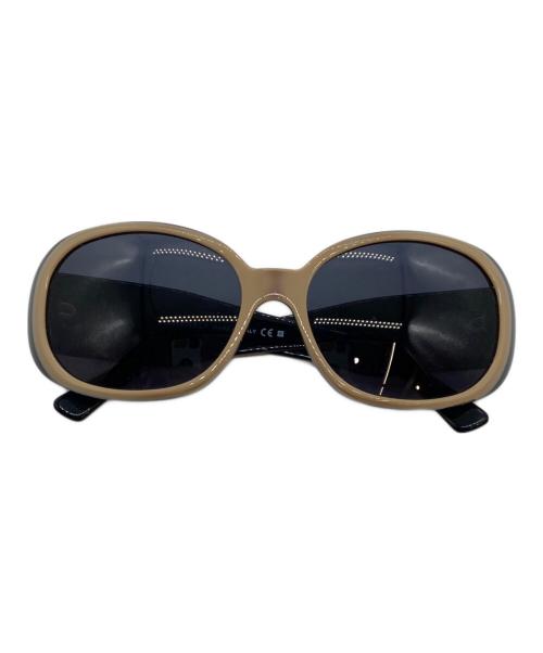 CHANEL（シャネル）CHANEL (シャネル) カメリアサングラス ベージュ×ブラック サイズ:SIZE 56-16-130の古着・服飾アイテム