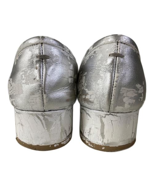 Maison Margiela（メゾンマルジェラ）Maison Margiela (メゾンマルジェラ) Tabiバレエシューズ ホワイト×シルバー サイズ:36の古着・服飾アイテム