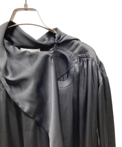 3.1 phillip lim（スリーワンフィリップリム）3.1 phillip lim (スリーワンフィリップリム) Long Sleeve Scarf Neck Asymmetrical Scarf スカーフデザインアシンメトリーワンピース ブラック サイズ:２の古着・服飾アイテム