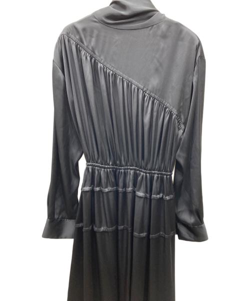 3.1 phillip lim（スリーワンフィリップリム）3.1 phillip lim (スリーワンフィリップリム) Long Sleeve Scarf Neck Asymmetrical Scarf スカーフデザインアシンメトリーワンピース ブラック サイズ:２の古着・服飾アイテム