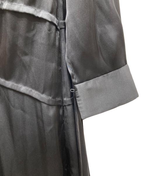 3.1 phillip lim（スリーワンフィリップリム）3.1 phillip lim (スリーワンフィリップリム) Long Sleeve Scarf Neck Asymmetrical Scarf スカーフデザインアシンメトリーワンピース ブラック サイズ:２の古着・服飾アイテム