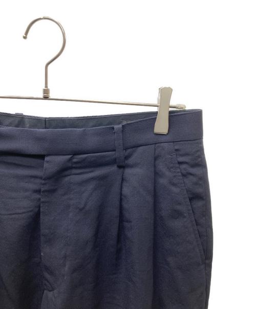 COMOLI（コモリ）COMOLI (コモリ) ウール 2タックパンツ X01-03005 ネイビー サイズ:2の古着・服飾アイテム