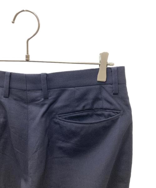 COMOLI（コモリ）COMOLI (コモリ) ウール 2タックパンツ X01-03005 ネイビー サイズ:2の古着・服飾アイテム