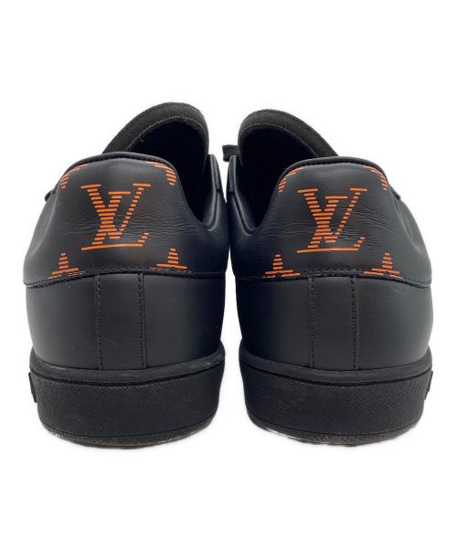 LOUIS VUITTON（ルイ ヴィトン）LOUIS VUITTON (ルイ ヴィトン) ルクセンブルグ サモトラケライン ローカットスニーカー ブラック×オレンジ サイズ:6 1/2の古着・服飾アイテム